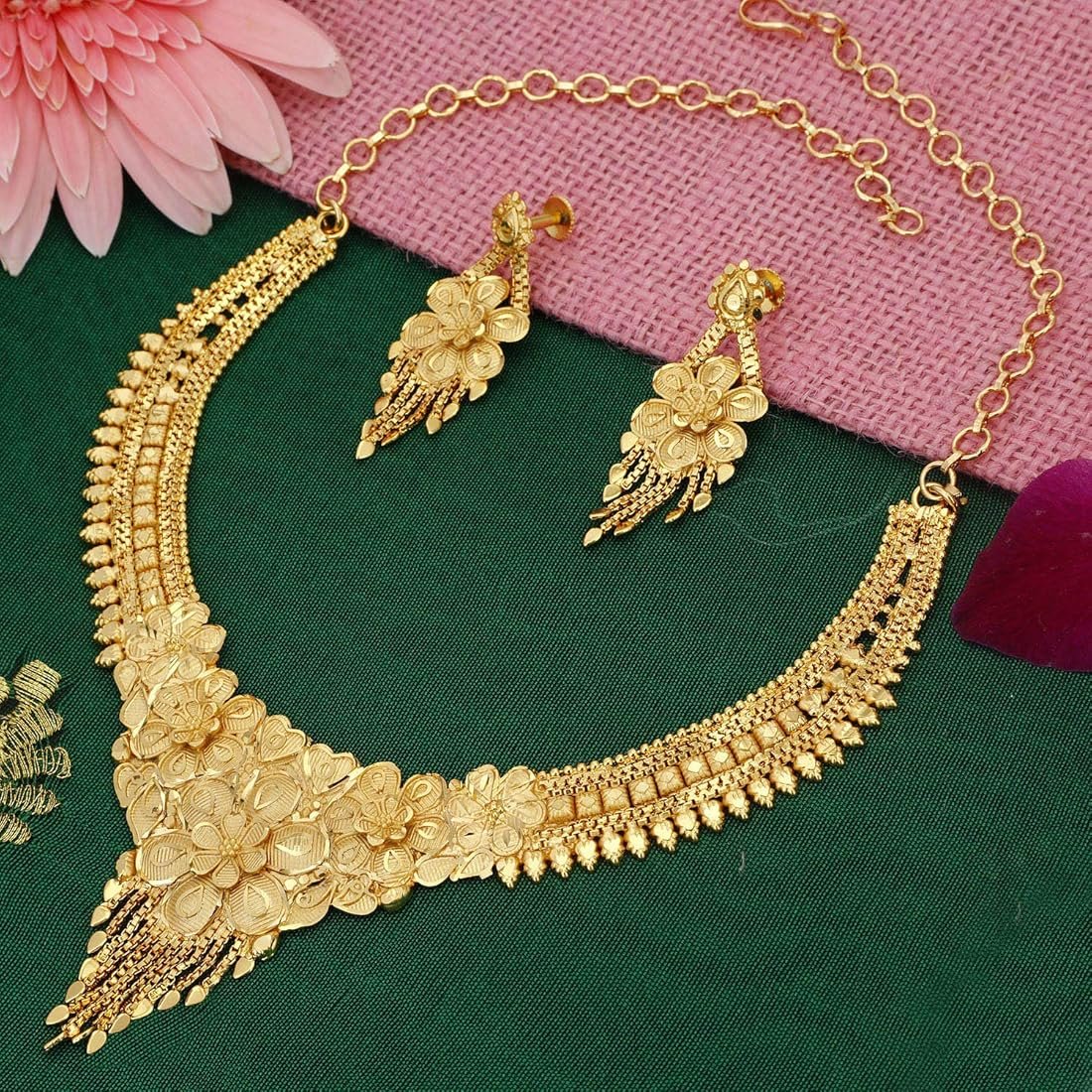 Necklace sets
